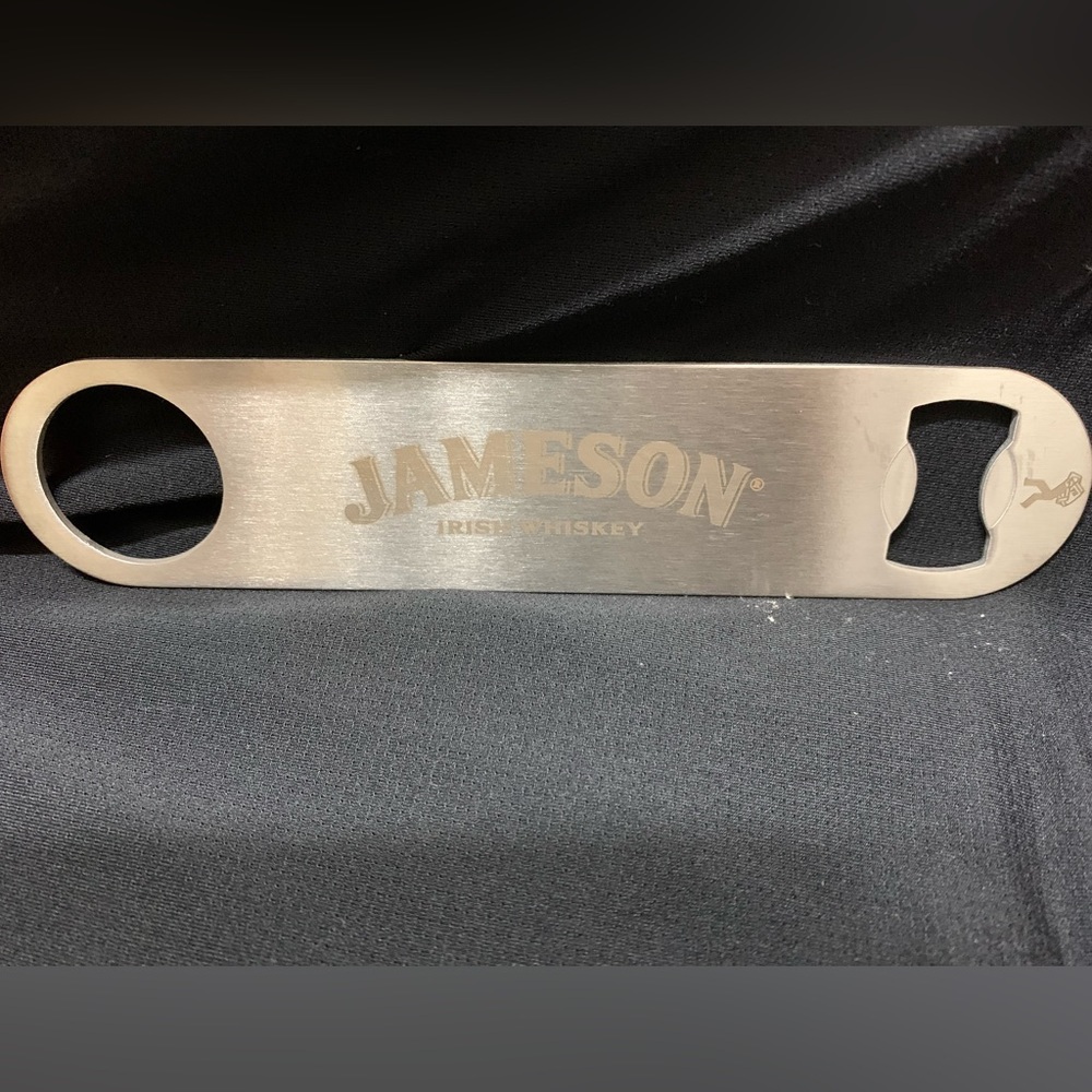 Jameson Irish Whiskey Metal Bottle Opener new and sealed - Picture 4 of 9